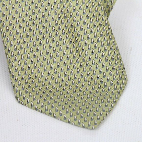 Brooks Brothers Makers Green Sail Boats Pure Silk Mens Necktie Tie Ties Y2K USA - Picture 2 of 3